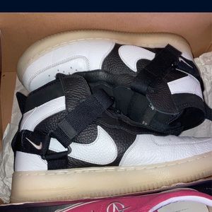 Nike air forces ones ultra mid